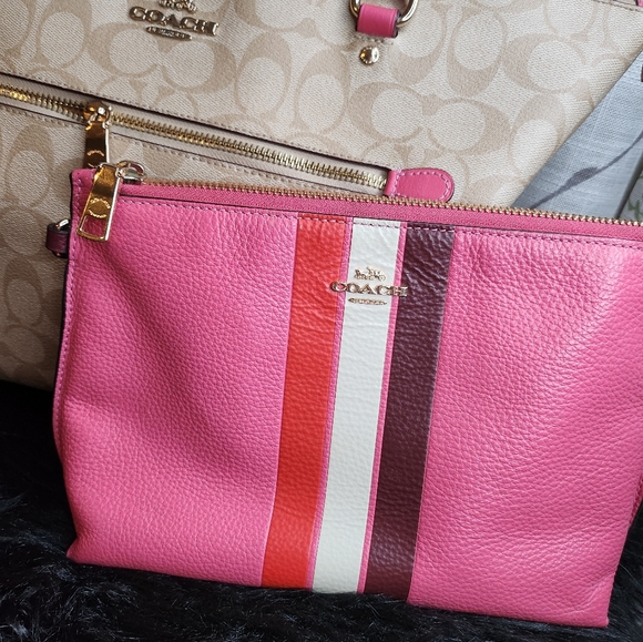 COACH gallery tote - Picture 4 of 6